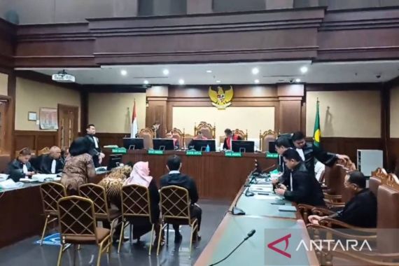 Saldo ATM Rp 0, Istri Hakim Vonis Bebas Ronald Tannur Sedih - JPNN.COM