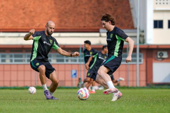 Persebaya Datang ke Solo dengan Pasukan Mengerikan - JPNN.COM