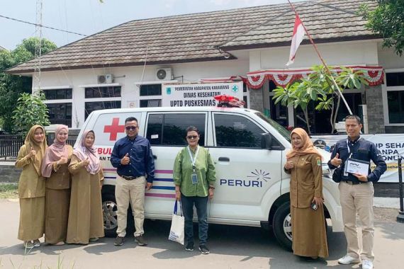 Puskesmas Jomin Terima Ambulans Modern dari Peruri - JPNN.COM