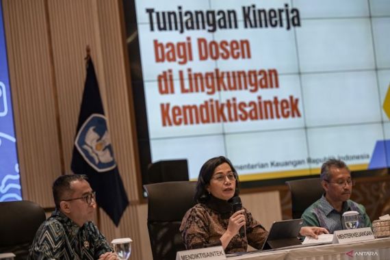 Sri Mulyani Ungkap tak Semua Dosen Terima Tukin, Begini Penjelasannya Sri Mulyani Ungkap tak Semua Dosen Terima Tukin, Begini Penjelasannya - JPNN.COM