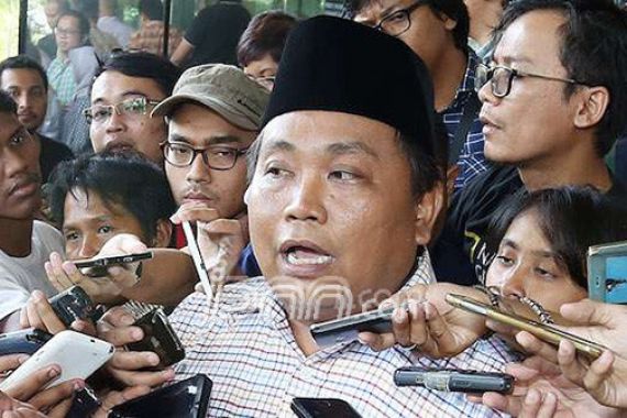 Anak Buah Prabowo Berharap Jokowi Jenguk Ahok - JPNN.COM