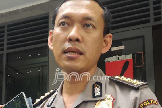 Polisi Lepaskan Pembawa Merah Putih Bertuliskan Tahlil - JPNN.COM