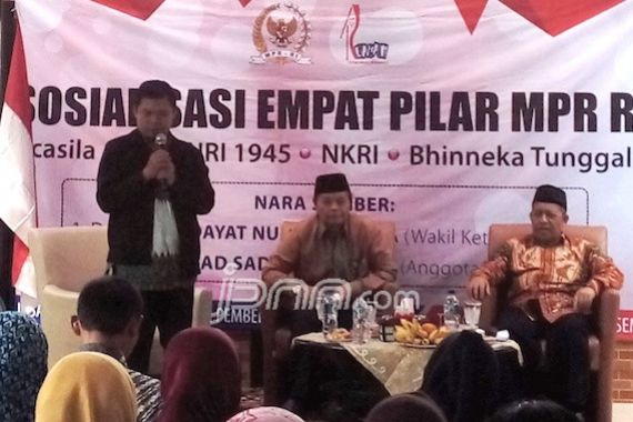 MPR Gelar Sosialisasi Empat Pilar di Pamulang - JPNN.COM