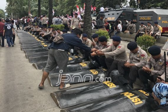 Kerahkan 2.500 Aparat demi Sidang Ahok di Kementan - JPNN.COM