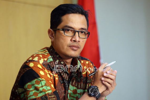 KPK Garap Lagi Tiga Tersangka Suap Bakamla - JPNN.COM