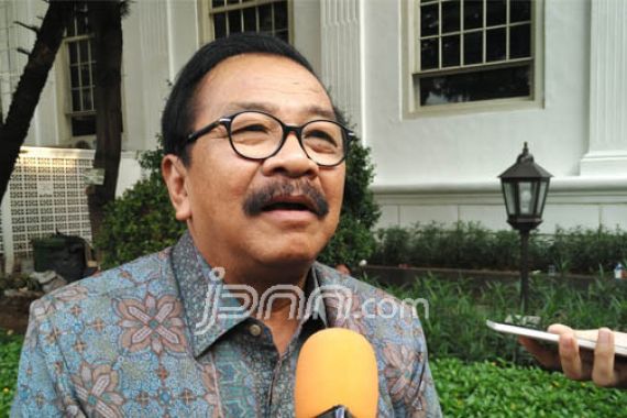 Pakde Karwo Dampingi Presiden Halaqah Kebangsaan di Sumenep - JPNN.COM