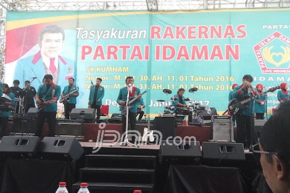 Yuk Berdendang Bersama Ketum Idaman Rhoma Irama - JPNN.COM