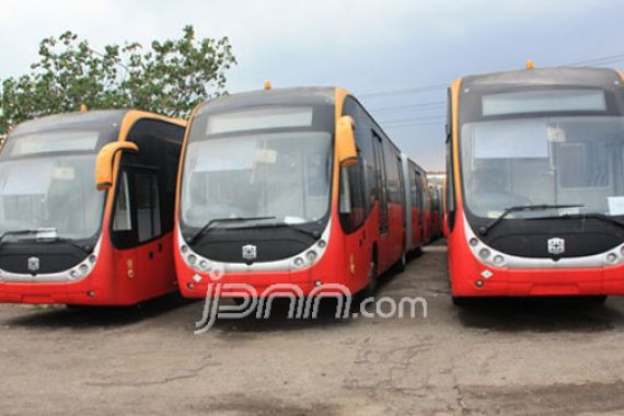 Imbas Sidang Ahok, Layanan Bus Transjakarta Sampai... - JPNN.COM