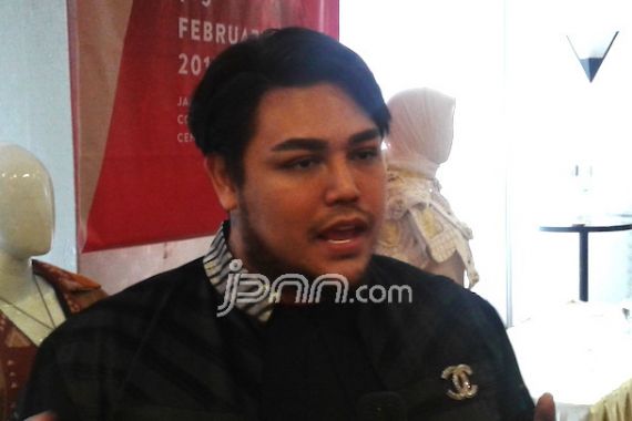Ivan Gunawan Minta Denada Tak Bersedih, Belum Move On Ya? - JPNN.COM