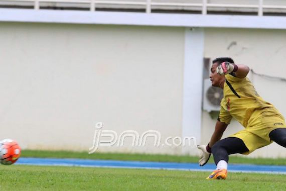 Kiper Eks Persebaya Ini Resmi Diboyong ke Tenggarong - JPNN.COM