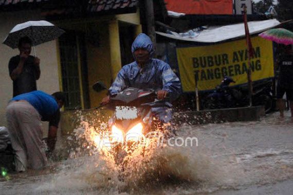 Kehilangan Scoopy? Silakan Ambil di Kantor Polisi - JPNN.COM