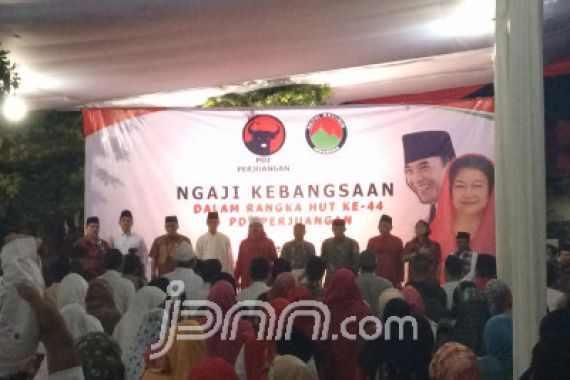 Gus Nuril: Ada Donatur Asing Memecah Belah Indonesia - JPNN.COM