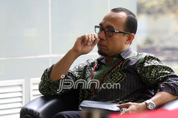Politikus PAN Ini Dituntut Jaksa KPK 13 Tahun Penjara - JPNN.COM
