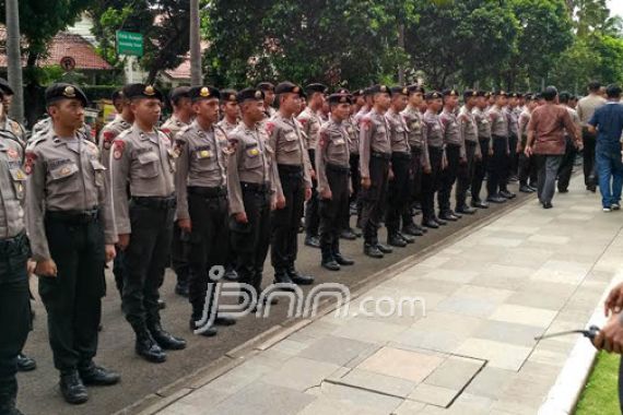 1.800 Personel Amankan Debat Tahap Kedua Cagub DKI - JPNN.COM