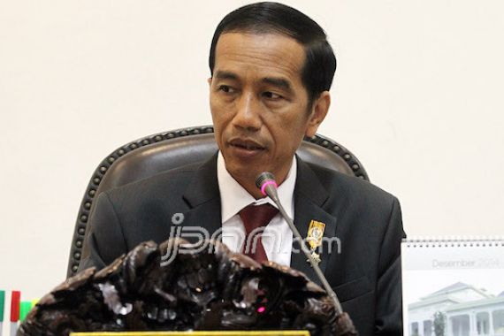 Hubungi Pak SBY, Presiden Jokowi Doakan Bu Ani - JPNN.COM
