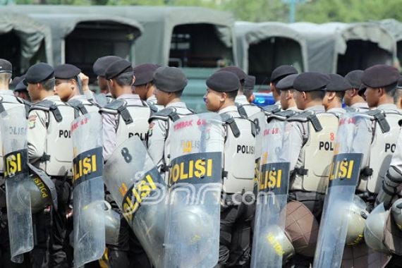 Sebanyak 1.626 Polisi Diterjunkan Amankan Pilkada - JPNN.COM
