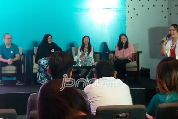 Dulu Susah, Sekarang Ibu Ini Beromzet Puluhan Juta - JPNN.COM