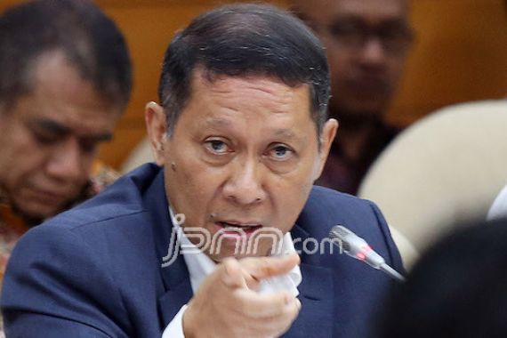 Peringatan Keras Benny Demokrat untuk KPK soal Status Tersangka RJ Lino - JPNN.COM