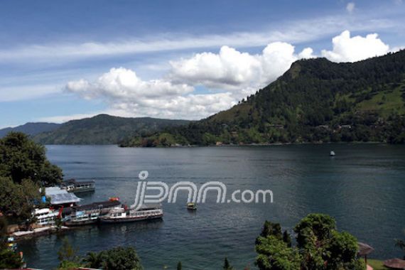 Kemenhub Bakal Bangun Dermaga dan Kapal di Danau Toba - JPNN.COM