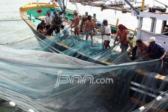 Nelayan Cantrang Masih Ragu Turun Melaut - JPNN.COM