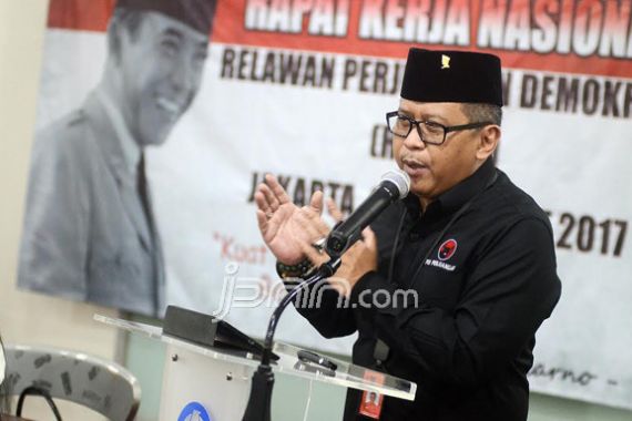 Hasto Sebut Rival PDIP di Pilkada Jatim Halalkan Segala Cara - JPNN.COM