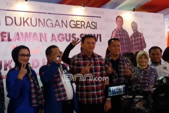 Ssttt, SBY Bebaskan Kader PD Pilih Ahok di Putaran Dua - JPNN.COM