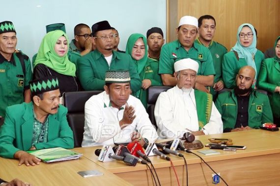 Yakin Umat Islam Jakarta Dukung Anies-Sandi - JPNN.COM