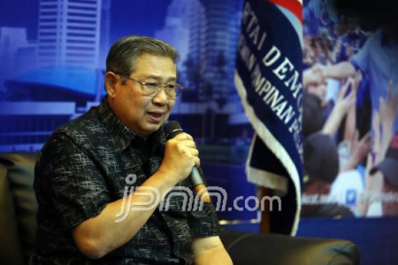 Kisruh Mobil Presiden, Pak SBY Sedih Disudutkan - JPNN.COM
