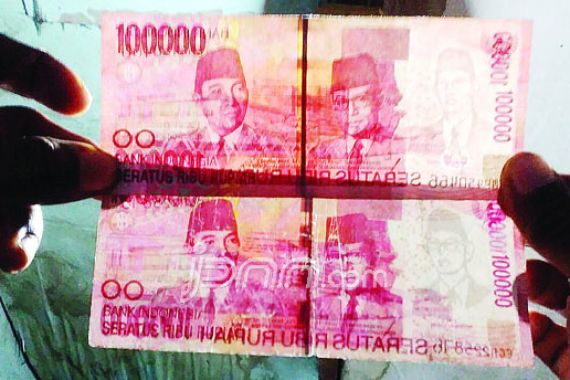 Bareskrim Bongkar Sindikat Uang Palsu yang Beredar di Jawa - JPNN.COM