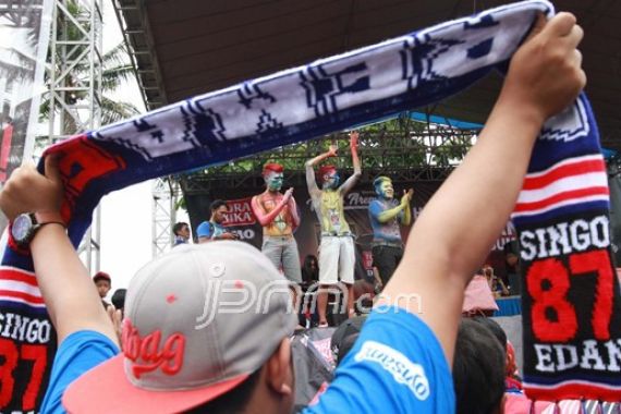 200 Aremania Diundang Hadiri Acara Bertemu Sang Juara - JPNN.COM