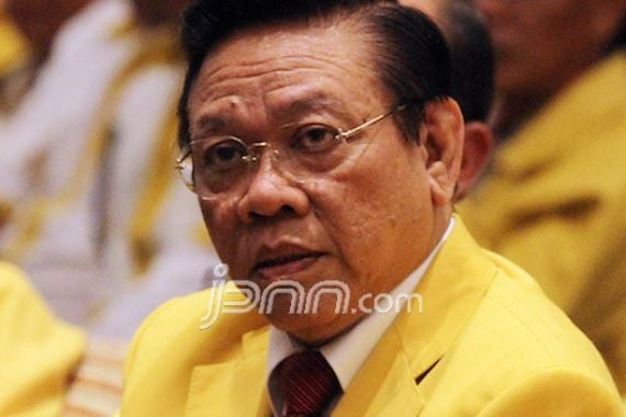 Agung Laksono Harapkan Setnov Bersih dari Kasus e-KTP - JPNN.COM