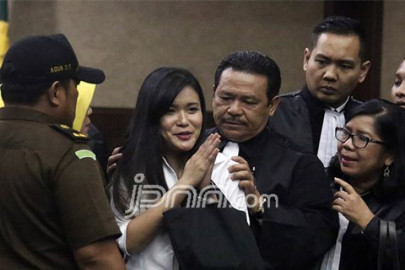 Tetap Ditahan, Jessica: Kenapa Semua Dendam Pada Saya? - JPNN.COM