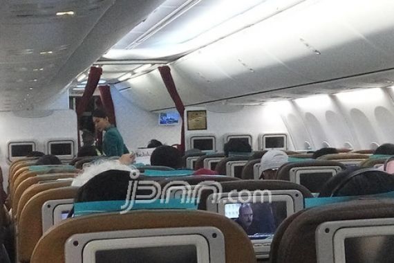 Pak Menhub, Tolong Kaji Ulang Tiket Pesawat Mahal - JPNN.COM