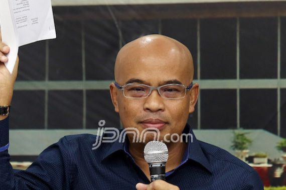 Desmond Gerindra Sarankan Pengacara Brigadir J Laporkan Temuan Janggal dalam Rekonstruksi - JPNN.COM