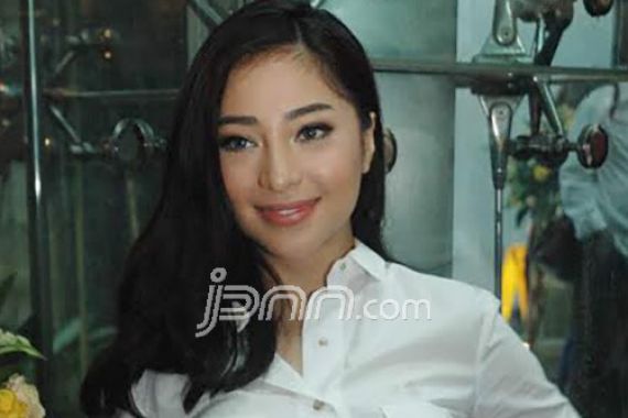 Nikita Willy Kesulitan Akting Jadi Anak SMA - JPNN.COM