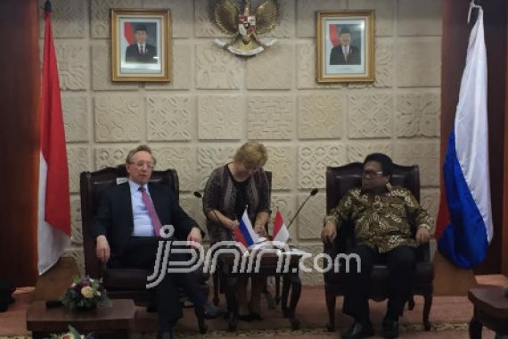 Oso Minta Rusia Tingkatkan Investasi di Indonesia - JPNN.COM