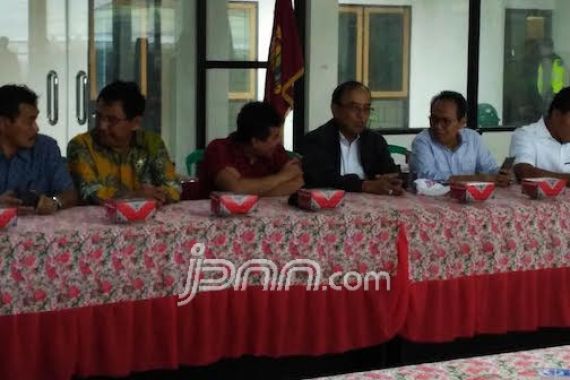 Tak Cukup Hanya Peran Kementan Menjaga Kesuburan Lahan Pertanian - JPNN.COM