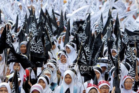 HTI Beda Konteks denga FPI, Simak nih Prosedur Pembubaran Ormas - JPNN.COM