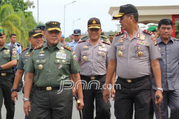 Pangdam Minta TNI-Polri Lebih Solid Jaga Keutuhan NKRI - JPNN.COM