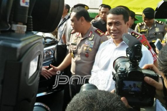 Gelar Operasi Pangan, Mentan Amran Batasi Harga Bawang Putih Rp 30 Ribu - JPNN.COM