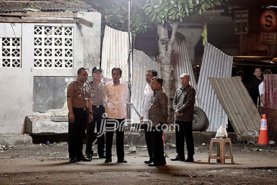 Catat, Hanya Jokowi Presiden RI yang Kunjungi TKP Bom - JPNN.COM