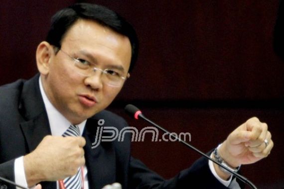 Ahok Bakal Menulis Buku di Ruang Tahanan - JPNN.COM