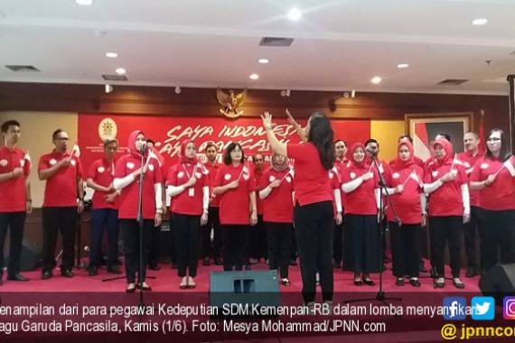 Lagu Garuda Pancasila Menggema di Kantor KemenPAN-RB - JPNN.COM