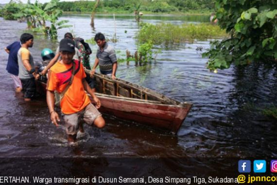 Banjir Terparah Sejak 2009, Bupati Semprot Camat - JPNN.COM