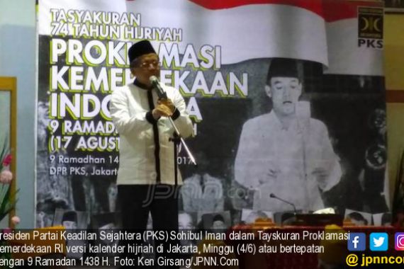 PKS Gelar Tasyakuran Kemerdekaan RI Versi Kalender Hijriah - JPNN.COM