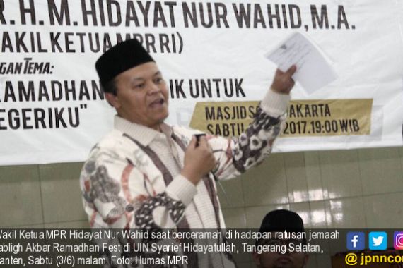 Hidayat: Hentikan Stigma Negatif Tentang Islam - JPNN.COM