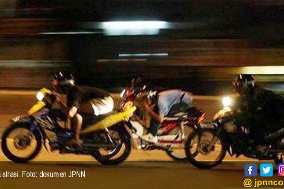 Modus Asmara Subuh, 61 Pemuda Diamankan karena Terlibat Balap Liar - JPNN.COM