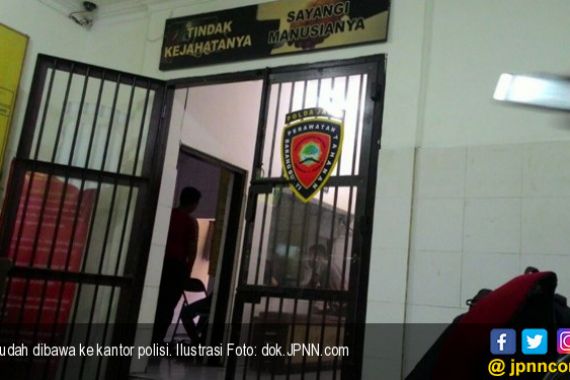 Menghina Kapolri, Karyawan Swasta Ditangkap di Rumahnya - JPNN.COM
