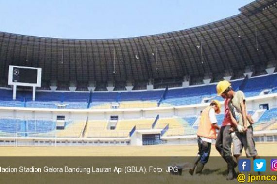 Bareskrim Tahan Tersangka Korupsi Stadion GBLA - JPNN.COM
