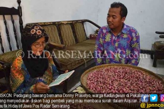 Beli Bawang Sambil Baca Alquran, Ada Diskon Rp 5 Ribu per Kg - JPNN.COM